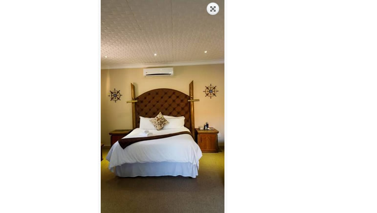 Hoep-Hoep Room at AARK Guest Lodge