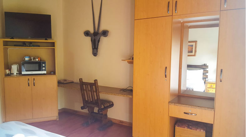 Gemsbok Room at AARK Guest Lodge