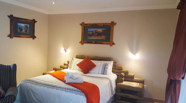 Olifant Room at AARK Guest Lodge