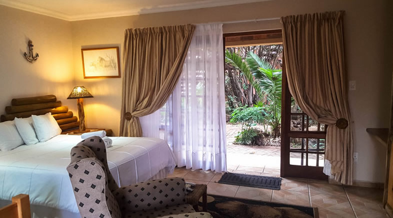 Leeu Room at AARK Guest Lodge